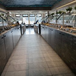 Altitude Restaurant - Buffet line