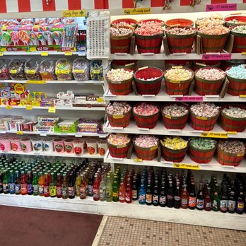 KK's Antiques & Candy - Salt water taffy and soft drinks - Candy Stores Near Me - Luling, Texas