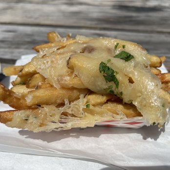 Super Duper Burgers - Garlic fries - Burgers Near Me - Berkeley, California Super Duper Burgers - Garlic fries - Burgers Near Me - Berkeley, California