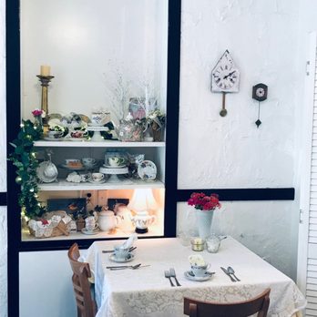 The Tea Nook - Table for 2 - Tea Rooms Near Me - Lincoln, California