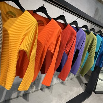HOMME PLISSÉ ISSEY MIYAKE 青山店 - Updated May 2026 - 南青山3-18