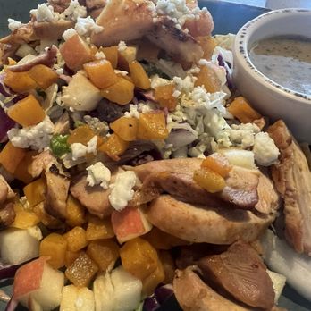 Kitchen Social - Harvest salad AMAZING - New American Near Me - Dublin, Ohio Kitchen Social - Harvest salad AMAZING - New American Near Me - Dublin, Ohio