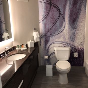 Hilton Long Beach - Hotels Near Me - Long Beach, California Hilton Long Beach - Hotels Near Me - Long Beach, California