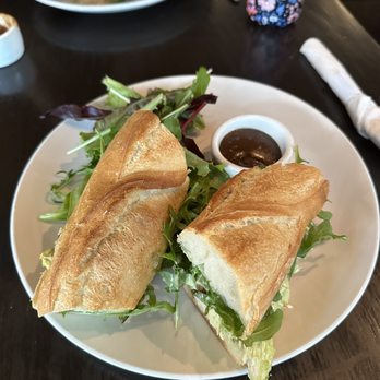 Plein Air Cafe & Eatery - Chicken Poblano Sandwich - Cafes Near Me - Chicago, Illinois