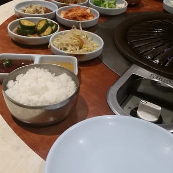 Hwang's Restaurant - Side dishes and rice - Korean Near Me - Gardena, California Hwang's Restaurant - Side dishes and rice - Korean Near Me - Gardena, California