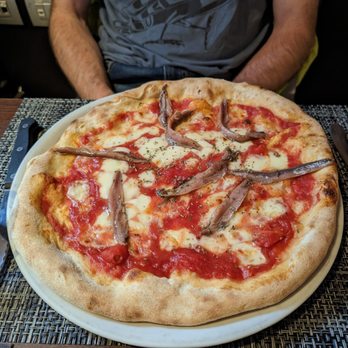 Aciugheta - Anchovy (Aciugheta) Pizza - Sandwiches Near Me - Venezia, VE