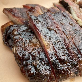 Zach and Lou's Barbeque - Ribs - Barbeque Near Me - Torrington, Connecticut