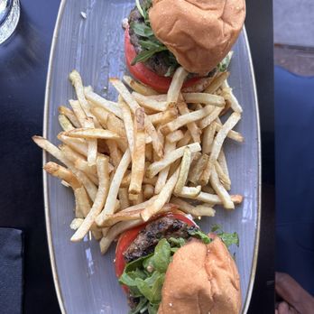 SOCIAL BIRD - Gastropubs Near Me - Lafayette, California SOCIAL BIRD - Gastropubs Near Me - Lafayette, California