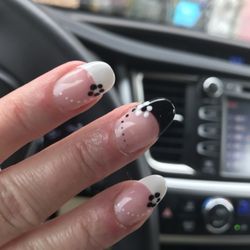 Sky Nails & Spa