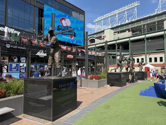 Gallagher Way by null