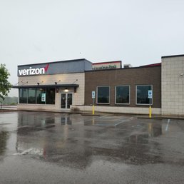 Exterior photo of Verizon - Louisville, Kentucky Exterior photo of Verizon - Louisville, Kentucky