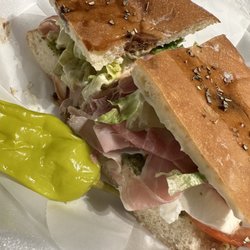Prosciutto Basil
