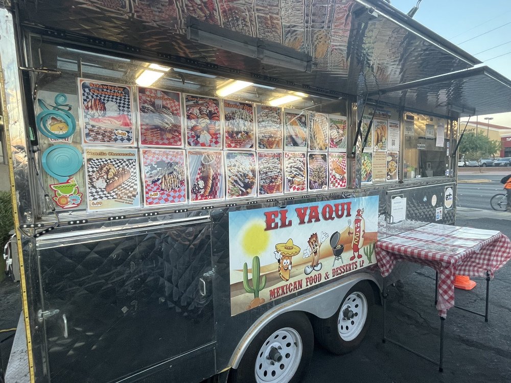 El Yaqui Mexican Food & Desserts