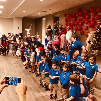 Rainbow Intergenerational Child Care - 2018 Christmas Celebration - Child Care & Day Care Near Me - Miami, Florida