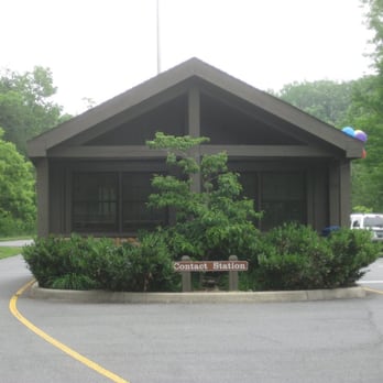 Shenandoah River State Park - Ranger Station at the Entrance - Parks Near Me - Bentonville, Virginia Shenandoah River State Park - Ranger Station at the Entrance - Parks Near Me - Bentonville, Virginia