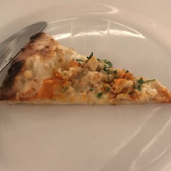 Delucca Gaucho Pizza & Wine - Dallas - Chicken Buffalo Pizza - Pizza Near Me - Dallas, Texas Delucca Gaucho Pizza & Wine - Dallas - Chicken Buffalo Pizza - Pizza Near Me - Dallas, Texas