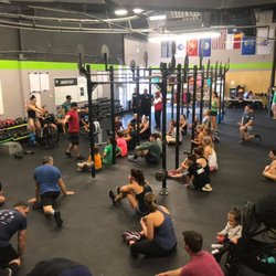Crossfit Katy - Community workout