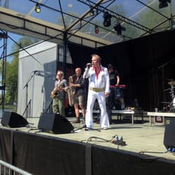 Jazz Festival - Zelfs Elvis is weer opgestaan