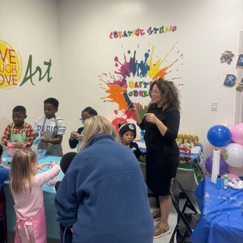 Krafty Korner - Private party room for kids to create - Paint-Your-Own Pottery Near Me - Pearland, Texas