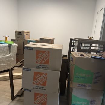 Happy Home Moving - Our son's bedroom stuff - Movers Near Me - Los Angeles, California