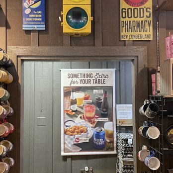 Cracker Barrel Old Country Store - American Near Me - Bloomington, Illinois Cracker Barrel Old Country Store - American Near Me - Bloomington, Illinois