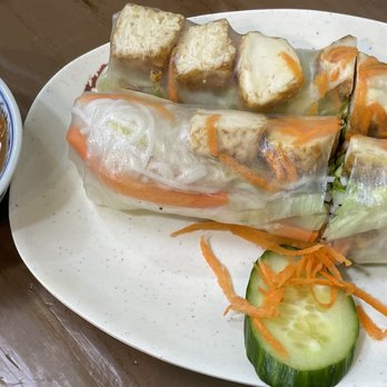 Pho Zen - Vegetarian salad rolls - Vietnamese Near Me - Vancouver, British Columbia Pho Zen - Vegetarian salad rolls - Vietnamese Near Me - Vancouver, British Columbia