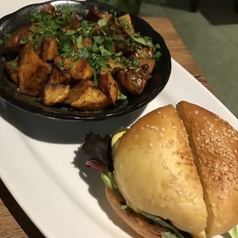 MAKE Cafe - Smashburger - Breakfast & Brunch Near Me - San Diego, California