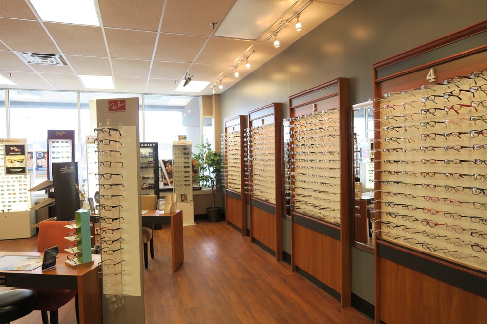 RAYMOND OPTICIANS Updated October 2024 19 Photos 827 Rte 82