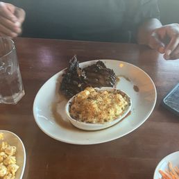Steak Maui with Mac and cheese Steak Maui with Mac and cheese