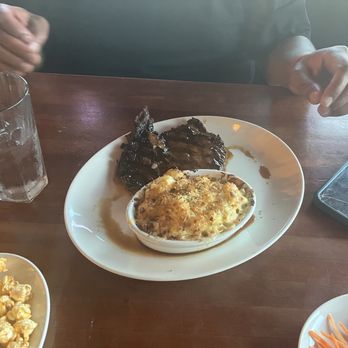 J. Alexander's - Steak Maui with Mac and cheese - Steakhouses Near Me - Chattanooga, Tennessee J. Alexander's - Steak Maui with Mac and cheese - Steakhouses Near Me - Chattanooga, Tennessee