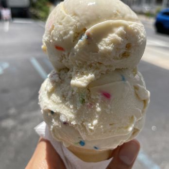 C&C Creamery - Ice Cream & Frozen Yogurt Near Me - Philadelphia, Pennsylvania
