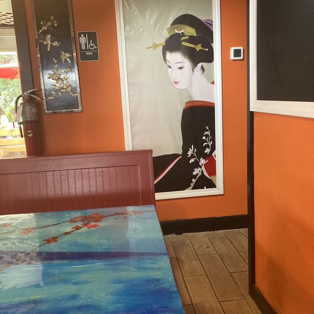 Royal Thai 2 You - Thai Near Me - Panama City, Florida Royal Thai 2 You - Thai Near Me - Panama City, Florida