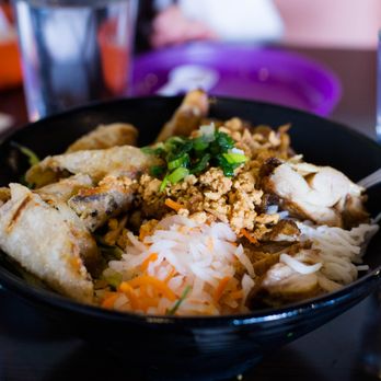 Pho Element - vermicelli, chicken, and spring roll - Vietnamese Near Me - San Mateo, California Pho Element - vermicelli, chicken, and spring roll - Vietnamese Near Me - San Mateo, California