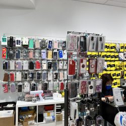 Mobile Empire - Even More Phone Accessories