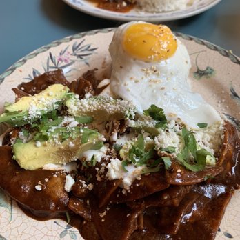 Manitas Cafe - chicken mole chilaquiles - Salvadoran Near Me - San Francisco, California Manitas Cafe - chicken mole chilaquiles - Salvadoran Near Me - San Francisco, California