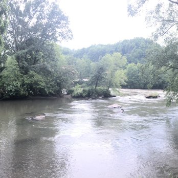 Two Rivers Lodge - Hotels Near Me - Bryson City, North Carolina Two Rivers Lodge - Hotels Near Me - Bryson City, North Carolina