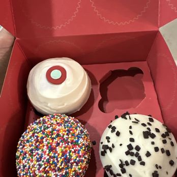 Sprinkles - location open 2/13/2026! - Bakeries Near Me - Palo Alto, California Sprinkles - location open 2/13/2026! - Bakeries Near Me - Palo Alto, California