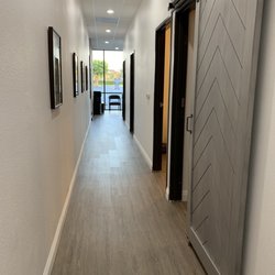 Affinity Acupuncture - I love the inside!!