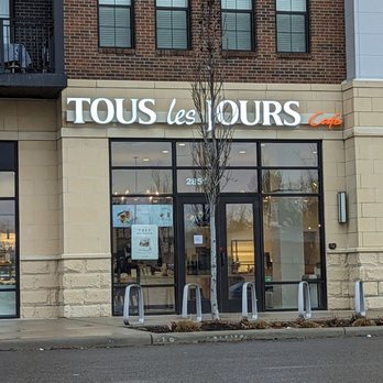 Tous Les Jours - Exterior at the bottom of the City - Bakeries Near Me - Columbus, Ohio Tous Les Jours - Exterior at the bottom of the City - Bakeries Near Me - Columbus, Ohio
