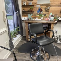 The Lounge - Booth