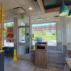 McDonald's - Interior
