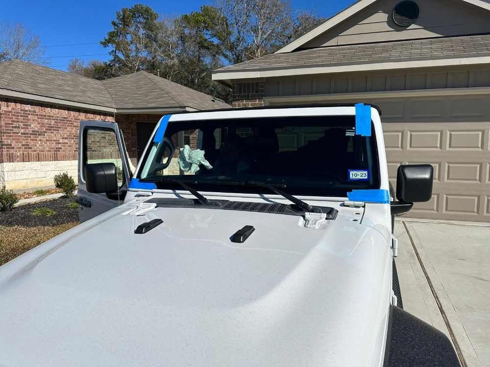 RUÍZ AUTO GLASS Houston, Texas Auto Glass Services Phone Number