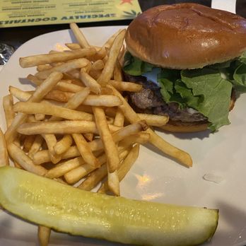 Cool Pickle Restaurant & Bar - Cheeseburger and French fries - Pubs Near Me - Lincoln, Rhode Island