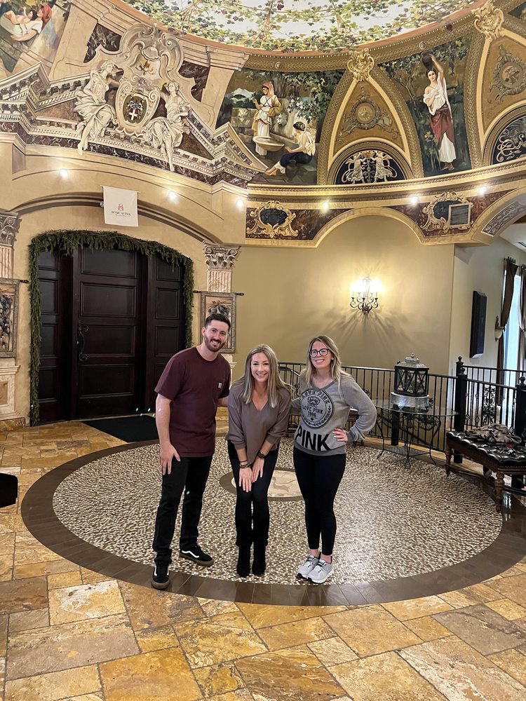 VARGO’S DANCE Updated August 2024 11 Photos & 14 Reviews 205 W