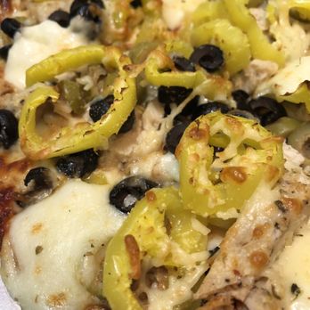 Donatos Pizza - Build your own cauliflower with chicken, olives, fresh mozz, and banana peppers! - Pizza Near Me - Birmingham, Alabama Donatos Pizza - Build your own cauliflower with chicken, olives, fresh mozz, and banana peppers! - Pizza Near Me - Birmingham, Alabama