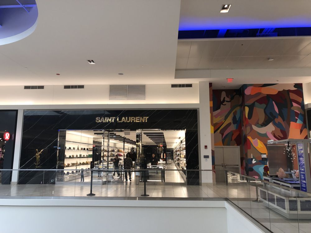 Fashion Outlet Rosemont Illinois 2026.SAINT LAURENT - Updated January 2026 - 5220 Fashion Outlets Wy ...