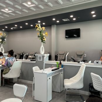 Allure Nail Bar - Manicure stations and pedicure chairs - Nail Salons Near Me - Broomfield, Colorado Allure Nail Bar - Manicure stations and pedicure chairs - Nail Salons Near Me - Broomfield, Colorado