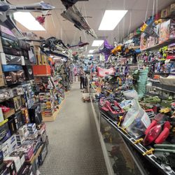 The Toy Exchange - Amazing location!