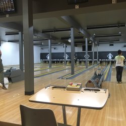 Black Diamond Bowl & Billiards