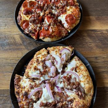 Old Town Pizza - Pizza Near Me - Auburn, California